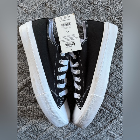 🆕 No Boundaries Classic Black & White Low-Top Canvas Sneakers size 8.5 - Picture 8 of 8